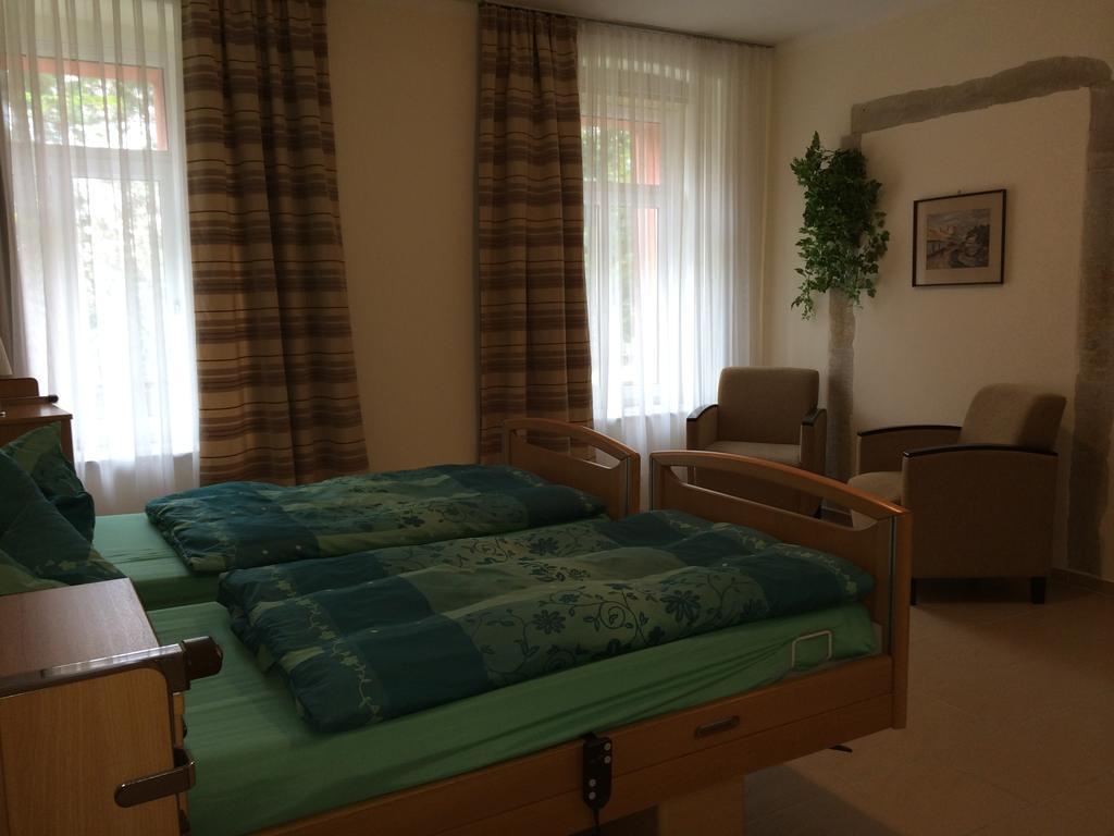 Ferienwohnung Heiterer Blick am Malerweg Pirna Zimmer foto